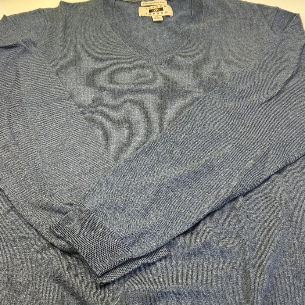 Joseph Abboud Heather Blue V-Neck Sweater - Picture 3 of 16
